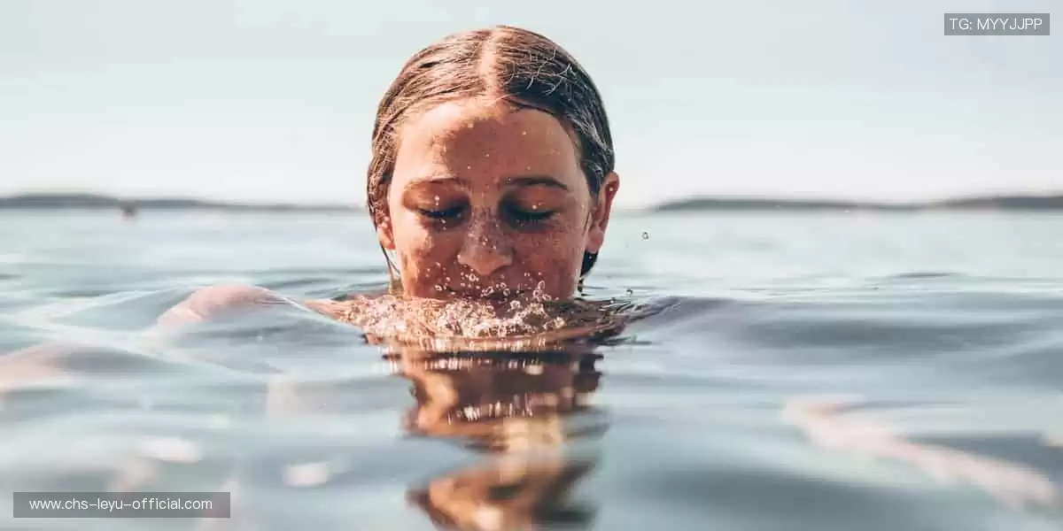 💬边看边聊,弹幕狂欢点燃观赛热情!🎉